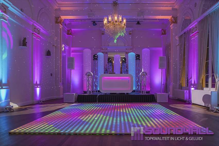 Wat kost een verlichte dansvloer?